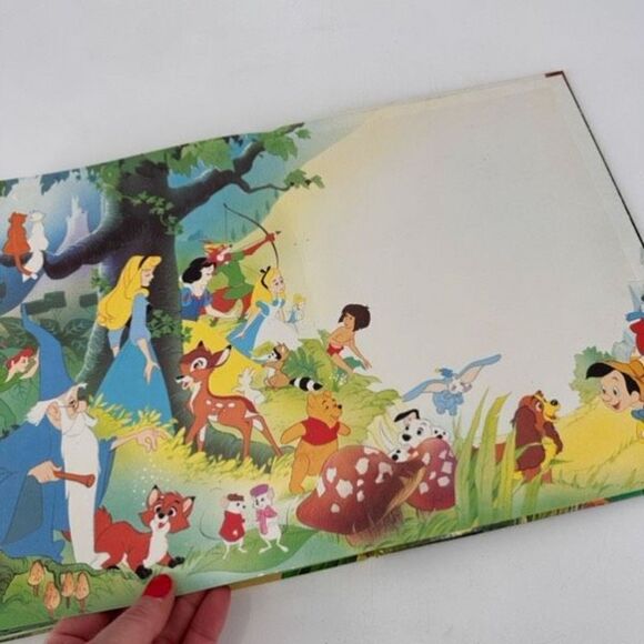 Vintage 1988 Walt Disney's The Fox‎ and the Hounds Books Fiction Hardcover - Picture 7 of 10